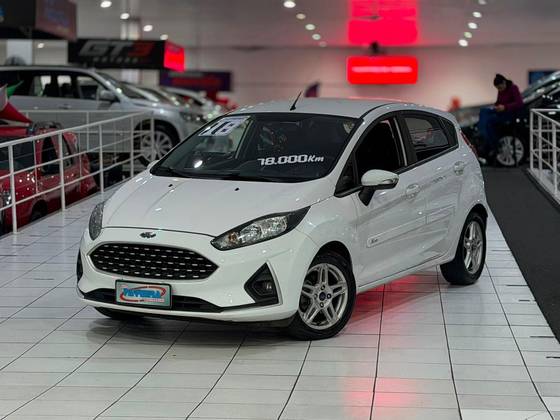 FORD FIESTA 1.6 TI-VCT FLEX SEL POWERSHIFT FORD FIESTA 1.6 TI-VCT FLEX SEL POWERSHIFT